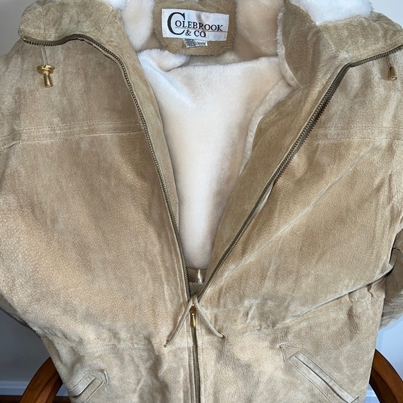 EUC Women's COLEBROOK & CO. Leather Cowhide Coat. Heavy duty - Picture 1 of 7